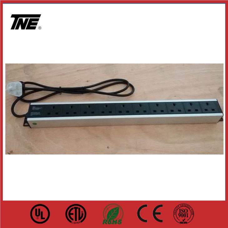 19 UK British Series PDU Socket Rack Mounted With Switch